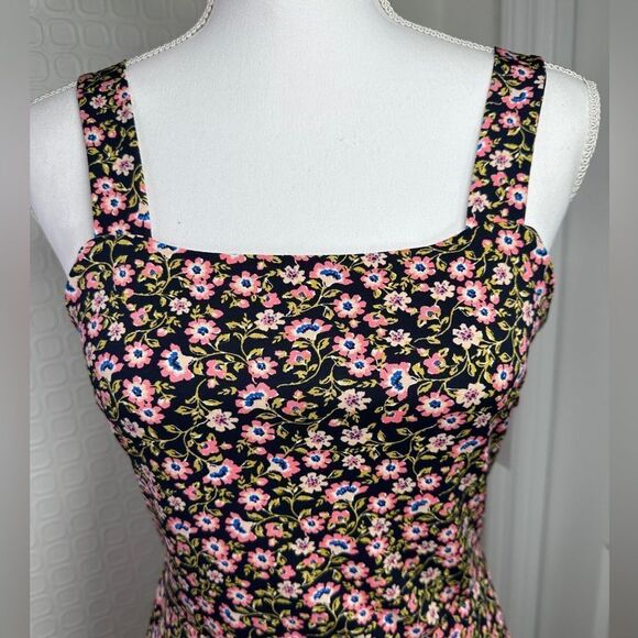 Gilli Sleeveless Back Tie Ditsy Mini Dress Size Small - Picture 4 of 10